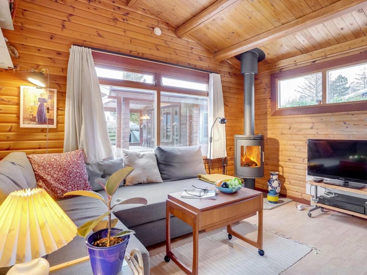Bøtø By Holiday Home Agda - 100M From The Sea In Lolland- Falster And Mon By Interhome מראה חיצוני תמונה